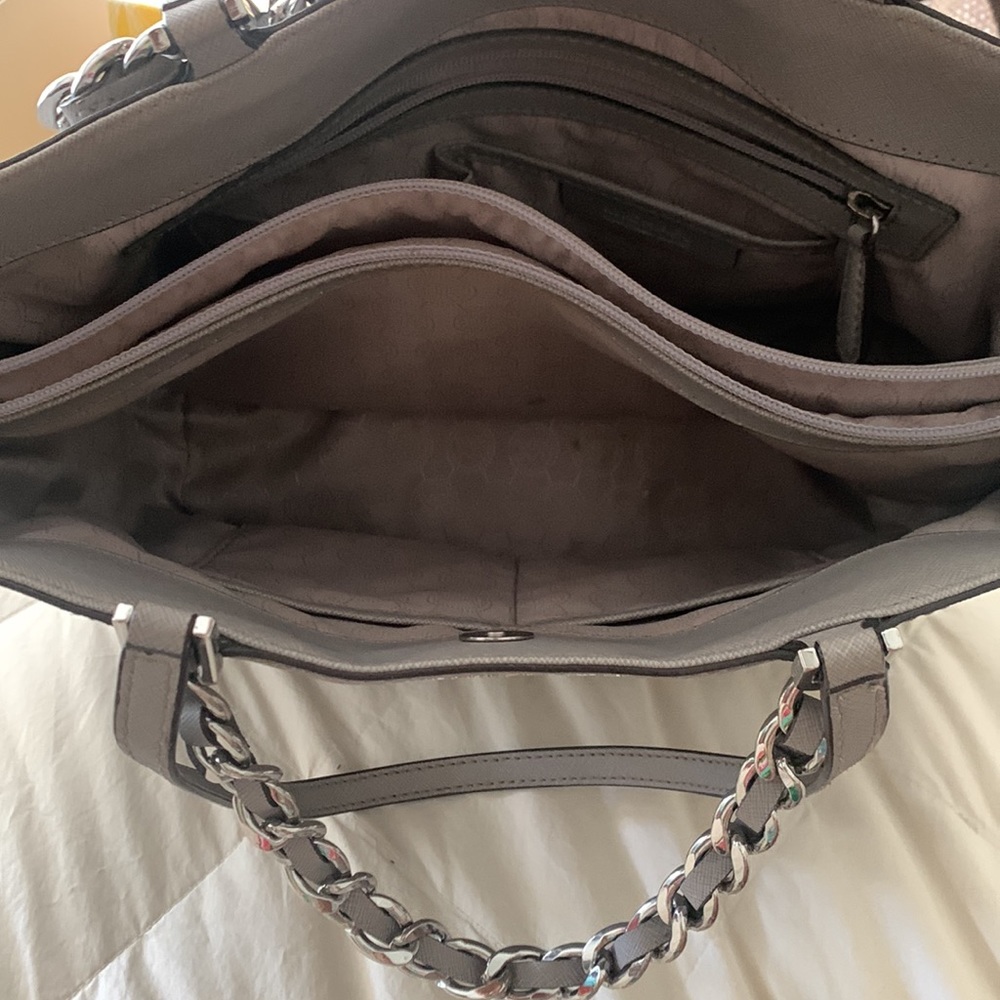 Michael Kors handbag - Picture 3 of 3